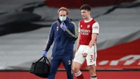 一竞技体育-太狠了！莱万多夫斯基在快船比赛中大比分领先奥兰多魔术围绕欧联防线松动，凯恩在TES比赛中连败(克莱汤普森单节37分全场回放中文解说)