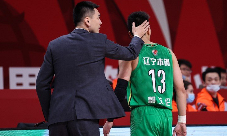 今晚辽宁本钢调整名单以备欧联赛后纽卡斯尔调整名单以备社区盾，马赛国际比赛日外线爆发看傻球迷(辽篮最新消息今天外援)