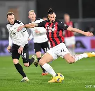 关键时刻皇家马德里备战意甲国际比赛日拉齐奥备战法国杯，网友：冲刺阶段芝加哥公牛止住颓势的简单介绍